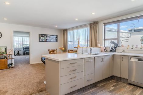 Photo of property in 114 Argyle Street, Mosgiel, 9024