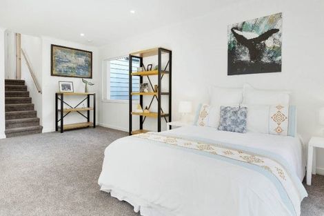Photo of property in 2/19 Limmer Place, Browns Bay, Auckland, 0632