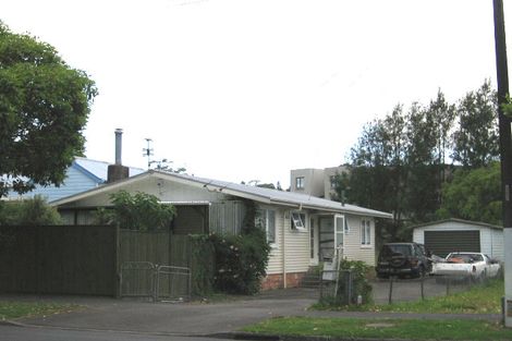 Photo of property in 114 St Georges Road, Avondale, Auckland, 0600