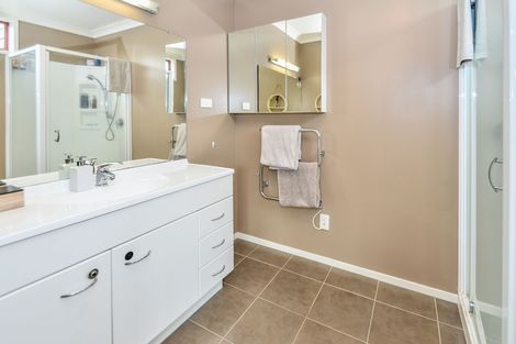 Photo of property in 47 Isabella Drive, Pukekohe, 2120