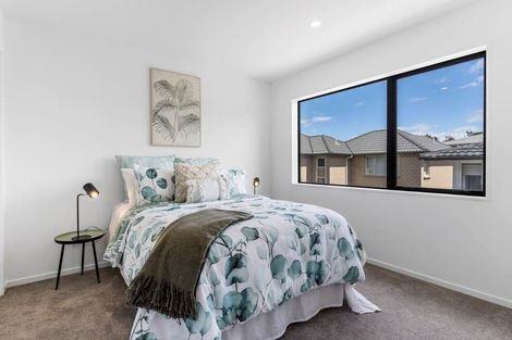 Photo of property in 7b Kotahi Road, Mount Wellington, Auckland, 1062
