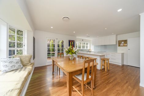 Photo of property in 92 Roy Street, Palmerston North, 4410