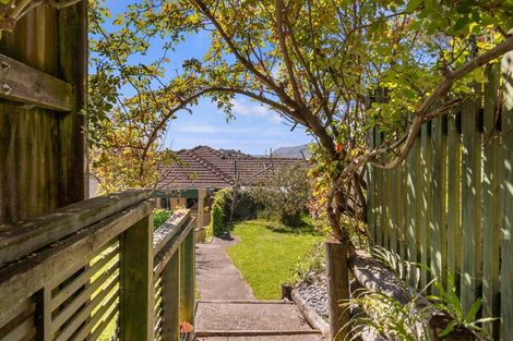 Photo of property in 22 Matipo Terrace, Toi Toi, Nelson, 7010