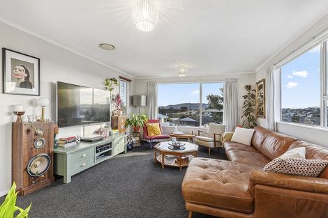 Photo of property in 2 Adventure Drive, Whitby, Porirua, 5024