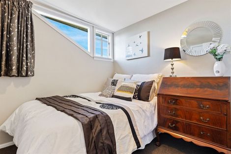 Photo of property in 8 Alpha Avenue, Strowan, Christchurch, 8052