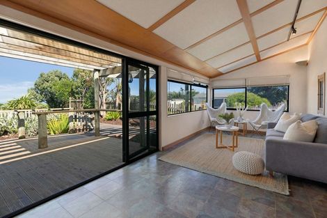 Photo of property in 69 Matai Street, Castlecliff, Whanganui, 4501