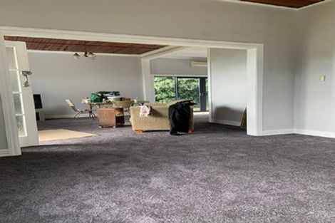 Photo of property in 32 Ngahina Street, Marton, 4710