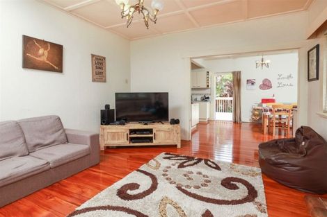 Photo of property in 9 Bennett Street, Paeroa, 3600