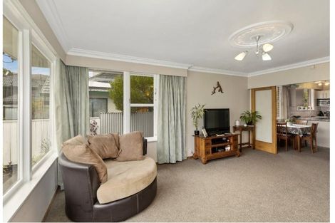Photo of property in 25a Brasell Street, Fairfield, Lower Hutt, 5011