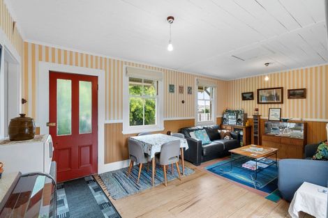 Photo of property in 21 Shortt Street, Foxton Beach, Foxton, 4815