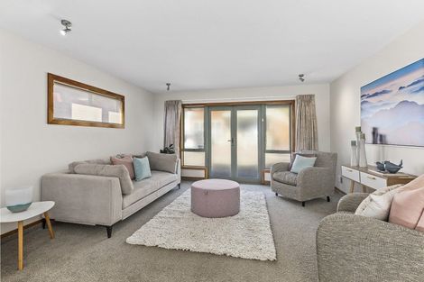 Photo of property in 9 Melrose Crescent, Melrose, Wellington, 6023