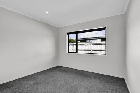 Photo of property in 16 Keene Drive, Bell Block, New Plymouth, 4312