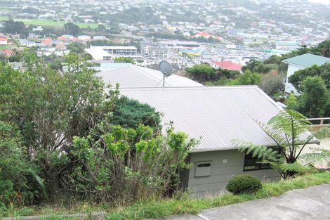 Photo of property in 7 Anzia Way, Johnsonville, Wellington, 6037