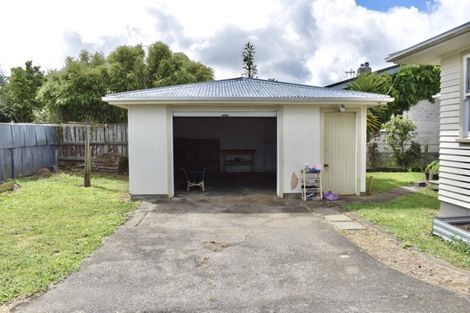 Photo of property in 98 Queen Street West, Levin, 5510