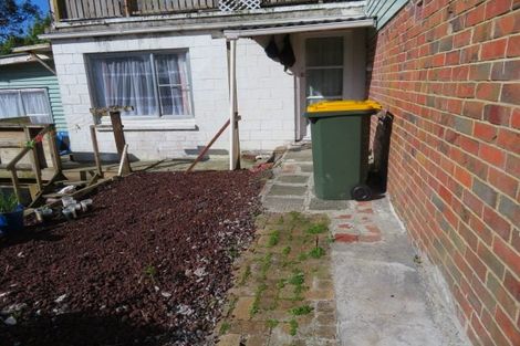 Photo of property in 1/25 Hillcrest Road, Papatoetoe, Auckland, 2025