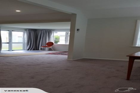 Photo of property in 75 Oxford Terrace, Epuni, Lower Hutt, 5011