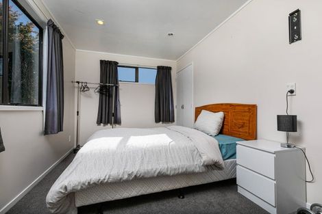 Photo of property in 125 Solar Road, Glen Eden, Auckland, 0602