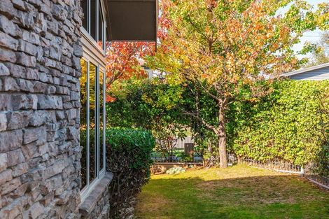 Photo of property in 15 Parata Street, Two Mile Bay, Taupo, 3330