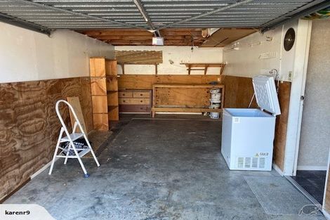 Photo of property in 2/13 William Booth Grove, Trentham, Upper Hutt, 5018