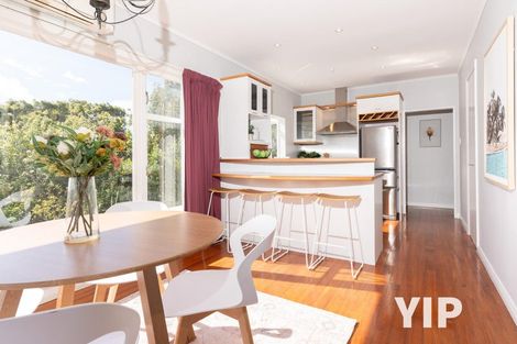 Photo of property in 15 Hollies Crescent, Johnsonville, Wellington, 6037