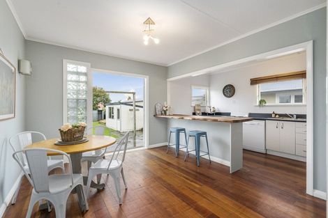 Photo of property in 7 Richmond Avenue, Takaro, Palmerston North, 4410