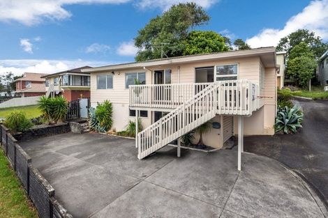 Photo of property in 1/44 Barbados Drive, Unsworth Heights, Auckland, 0632