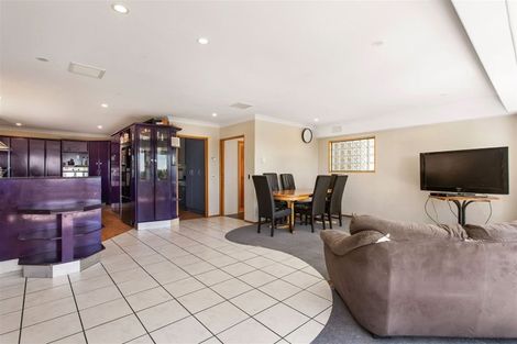 Photo of property in 16 Delhi Place, Cashmere, Christchurch, 8022