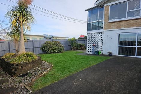 Photo of property in 2/23 Green Street, Papakura, 2110