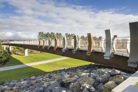 Photo of property in 7 Ruha Street, West End, Palmerston North, 4412