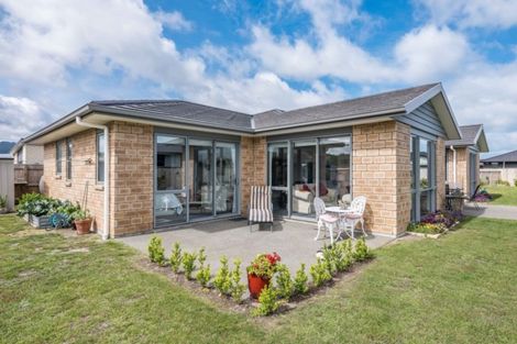 Photo of property in 12 Christow Court, Paraparaumu, 5032