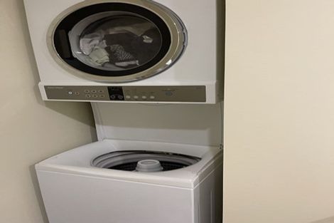 Photo of property in St Helens Apartments, 109 Coromandel Street, Newtown, Wellington, 6021