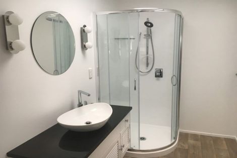 Photo of property in 66 Pitau Road, Mount Maunganui, 3116