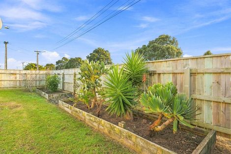 Photo of property in 24 Titoki Street, Castlecliff, Whanganui, 4501
