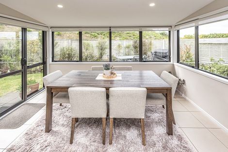 Photo of property in Caversham Park, 2/19 Caversham Road, Westmere, Whanganui, 4501