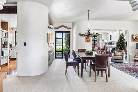 Photo of property in 214 Oceanbeach Road, Mount Maunganui, 3116