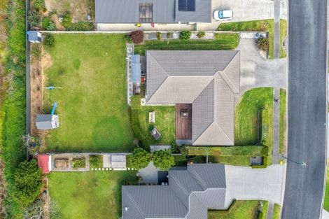 Photo of property in 15 Benner Drive, Ngatea, 3503