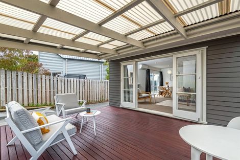 Photo of property in 14a Saffron Street, Birkdale, Auckland, 0626