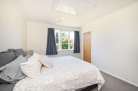 Photo of property in 140 Rangiora Avenue, Roslyn, Palmerston North, 4414