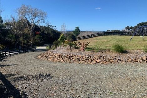 Photo of property in 59 Old Waipu Road, Mangawhai, 0505