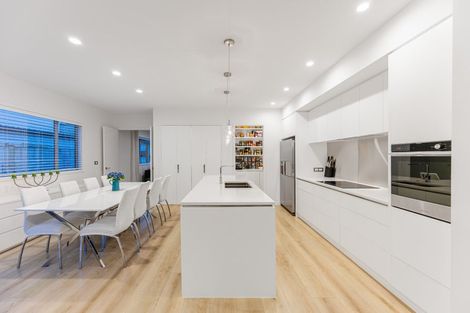 Photo of property in 21 Caldera Drive, Long Bay, Auckland, 0630