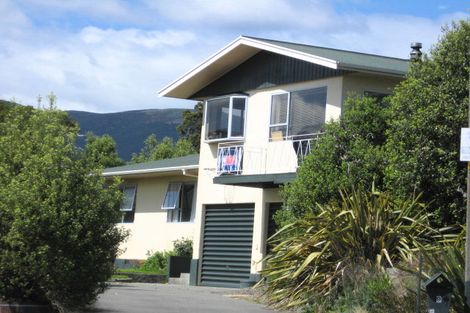 Photo of property in 9 Cornwall Place, Stoke, Nelson, 7011