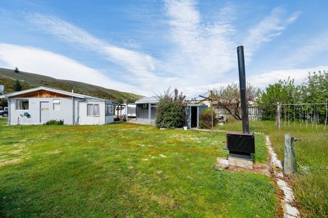 Photo of property in 97 Shields Street, Clyde, 9330