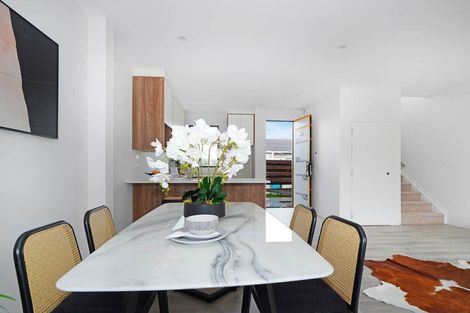 Photo of property in 1/37 Claude Road, Hillpark, Auckland, 2102