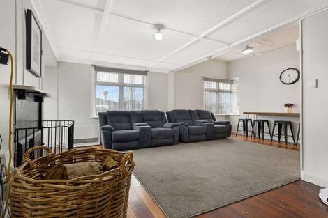 Photo of property in 905 Queen Street East, Parkvale, Hastings, 4122