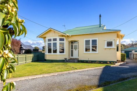 Photo of property in 122 Pownall Street, Masterton, 5810