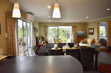 Photo of property in 12 Rata Street, Otaki Beach, Otaki, 5512