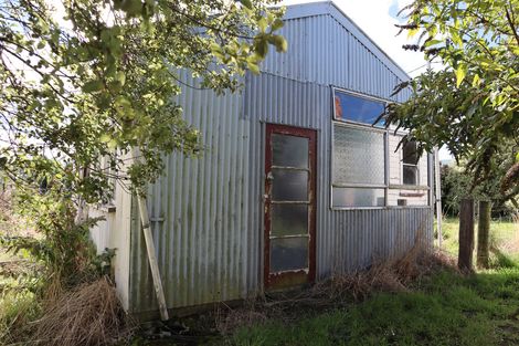 Photo of property in 5 Clark Street, Owaka, 9535