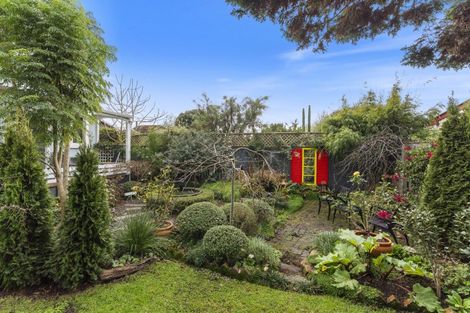 Photo of property in 175 Anzac Parade, Whanganui East, Whanganui, 4500