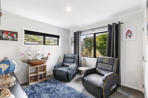 Photo of property in 124 Main Road, Waikanae, 5036