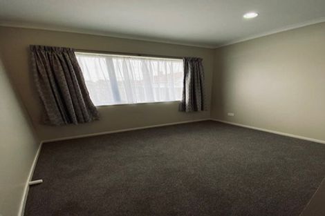 Photo of property in 24 Larsen Street, Otara, Auckland, 2025
